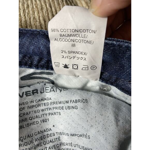 Silver Jeans Women's 29x31 Twisted Boot Cut Flare Leg Dark Wash Blue Low Rise - Picture 8 of 8